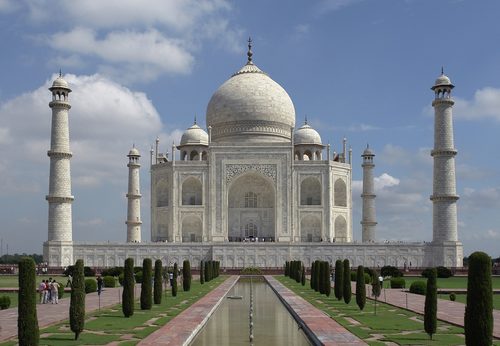 Taj Mahal, Agra, India edit3 — Symmetry